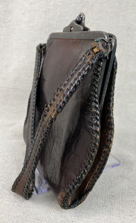 Art Nouveau Tooled Leather Purse - 5