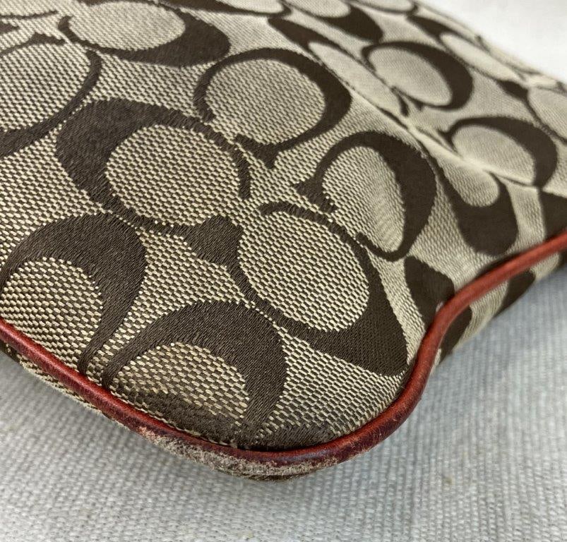 Coach Hampton Swingpack Crossbody Bag - 16