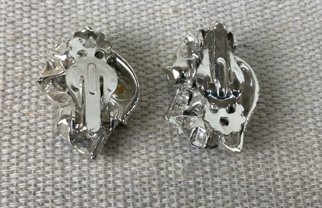 Two Pairs of Silver-tone Earrings with Brooch - 6