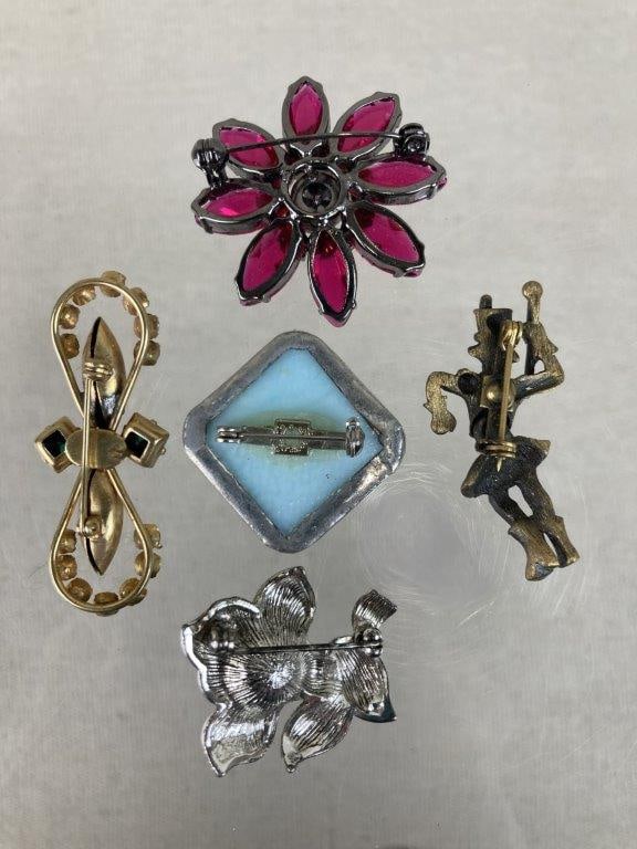 Vintage Brooch Assortment - 5