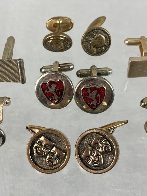 Vintage Men's Cuff Links - 3