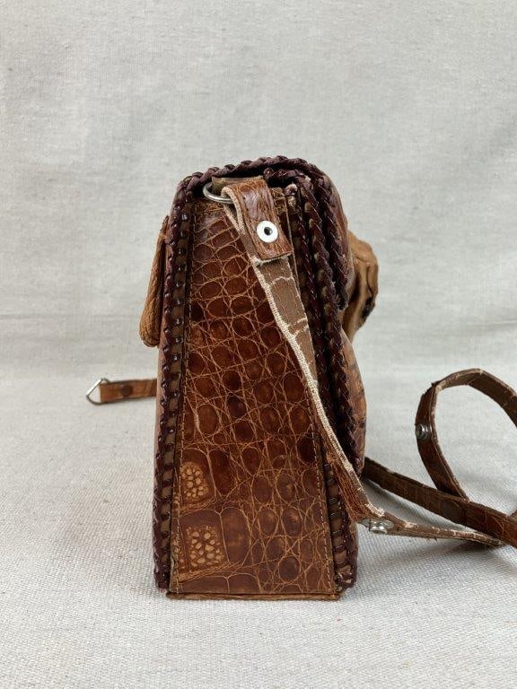 Vintage S & S Alligator Taxidermy Purse - 7