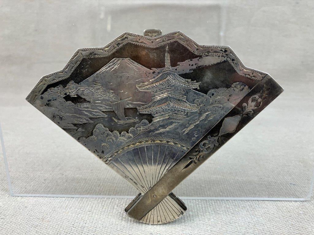 Japanese Sterling Silver Fan Powder Compact (1 of 8)