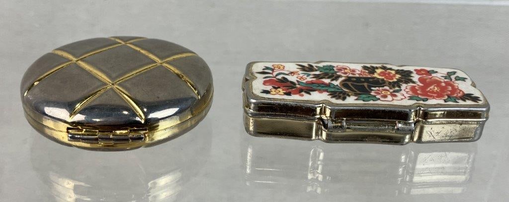 Four Vintage Compacts - 3