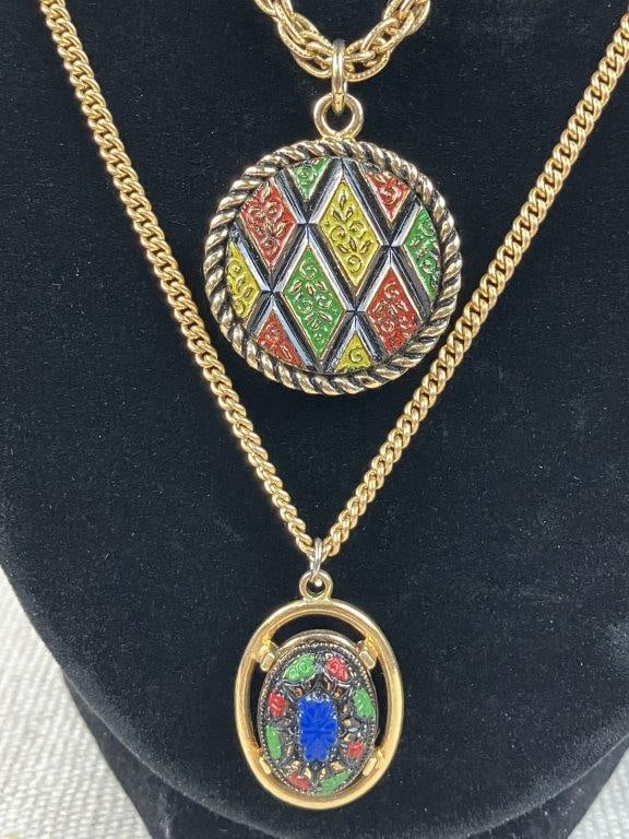 Sarah Coventry Gold Tone and Enamel Costume Jewelry Assortment - 2