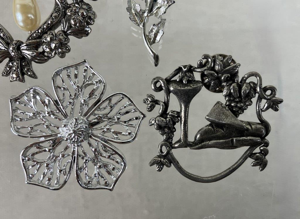 Assortment of Silver-tone Floral Brooches Including Sarah Coventry - 5