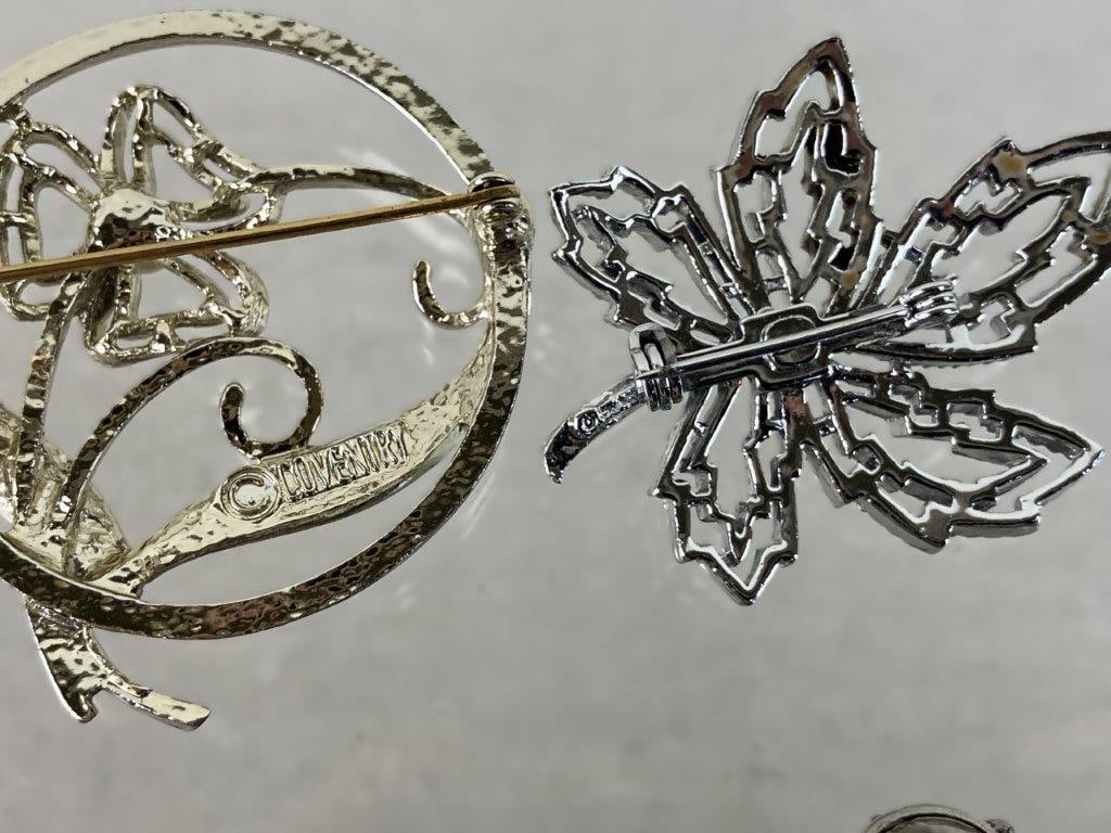 Assortment of Silver-tone Floral Brooches Including Sarah Coventry - 7