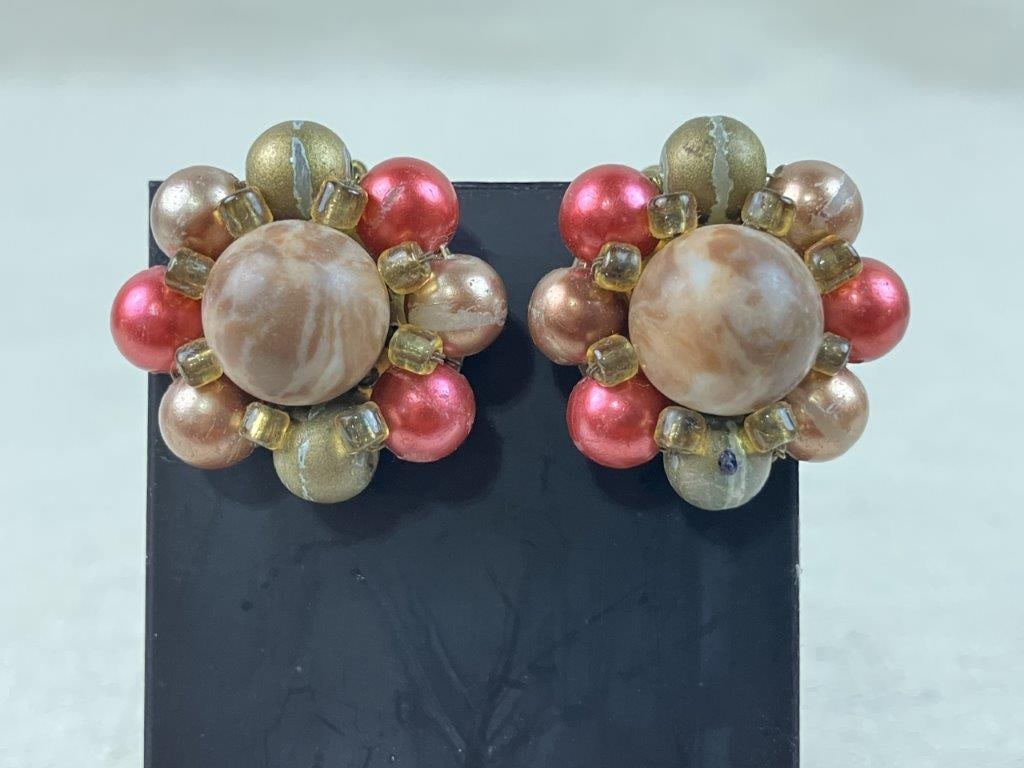 Assortment of Floral Themed Jewelry - 8