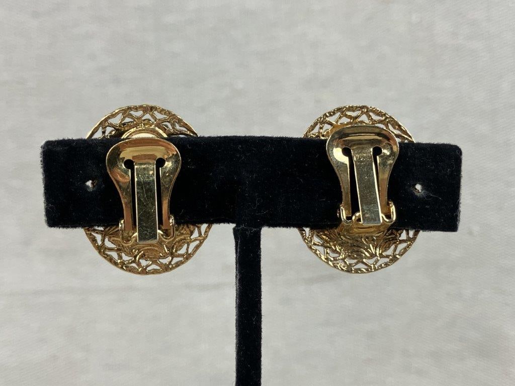 Gold-tone Monet Brooch and Earrings - 3