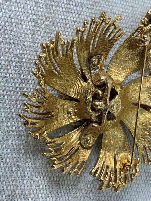 Gold-tone Monet Brooch and Earrings - 5