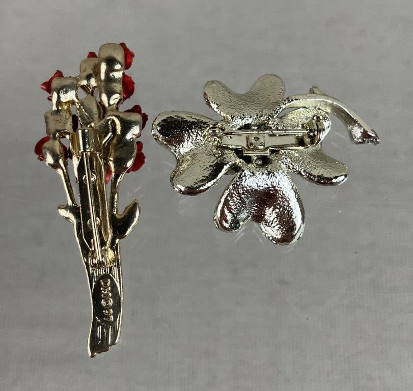 Scarlet Costume Jewelry Assortment - 3