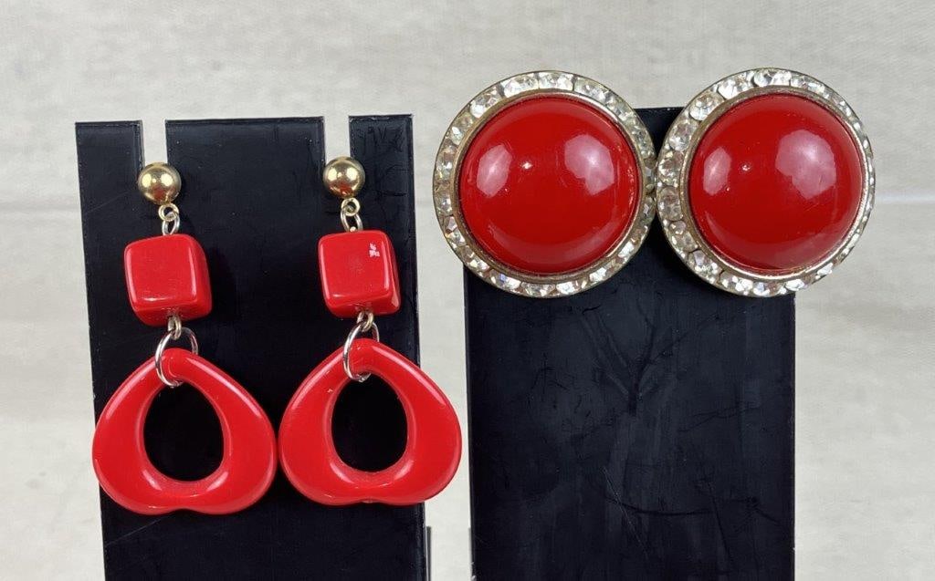 Scarlet Costume Jewelry Assortment - 5