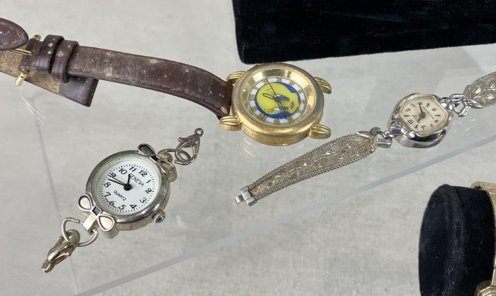 Assortment of Vintage Women's Wristwatches - 4