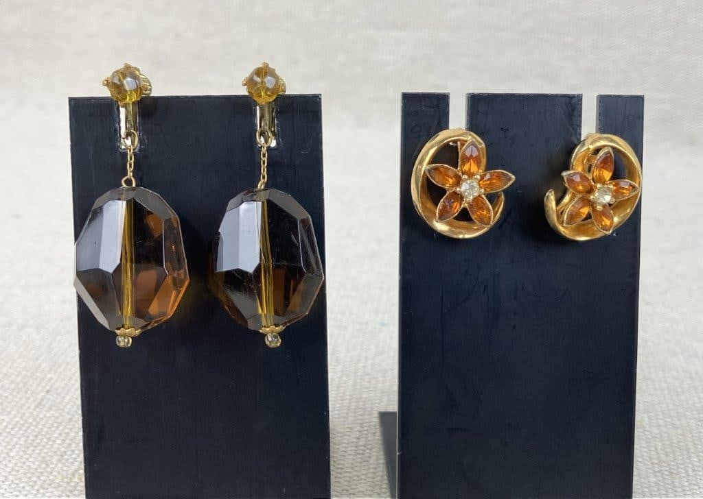 Assortment of Amber and Gold-toned Jewelry Including Sarah Coventry - 6