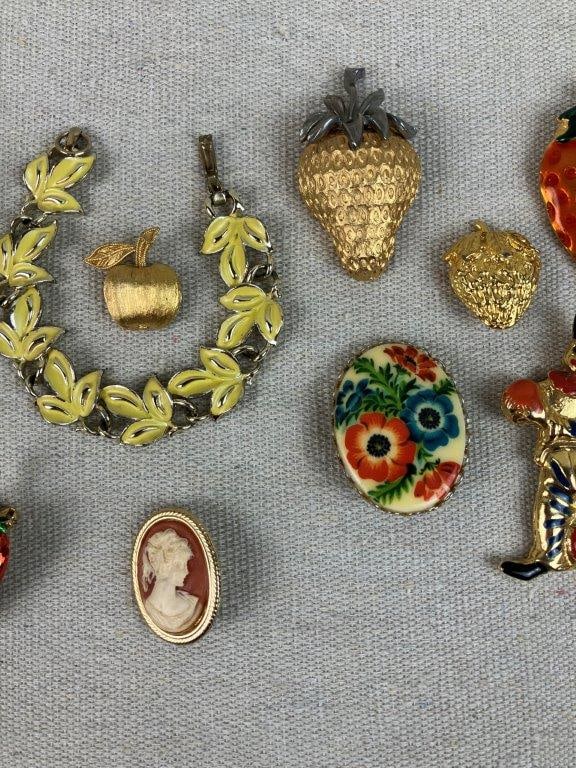Assortment of Gold-Tone Brooches with Bracelet - 5