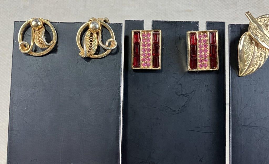 Gold Tone Costume Jewelry Earrings Assortment Including Napier - 5
