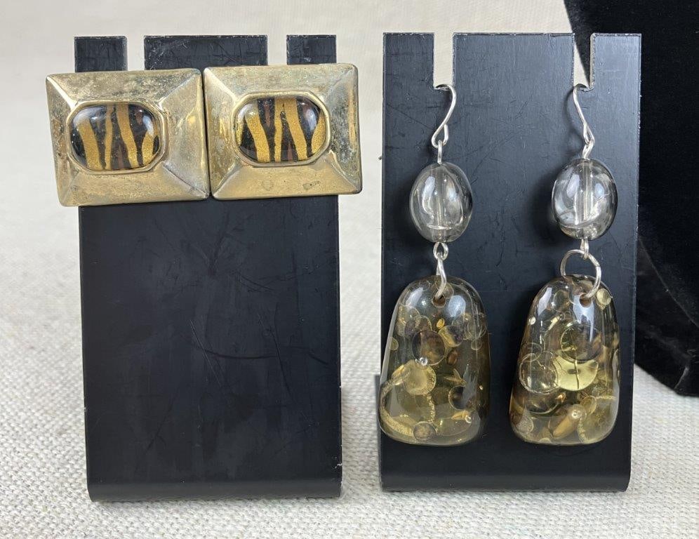 Assortment of Vintage Gold-tone Jewelry - 4