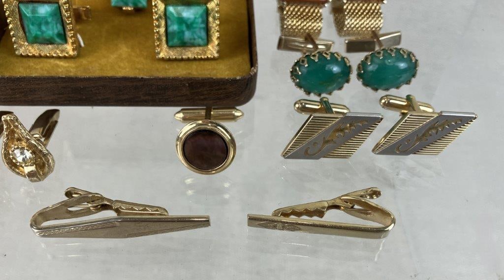Assortment of Gold-tone Cuff Links Including Tally Hi - 6