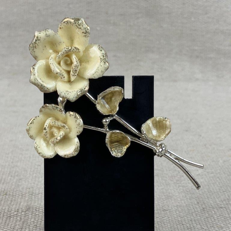 Coro Floral Brooch and Earrings - 4
