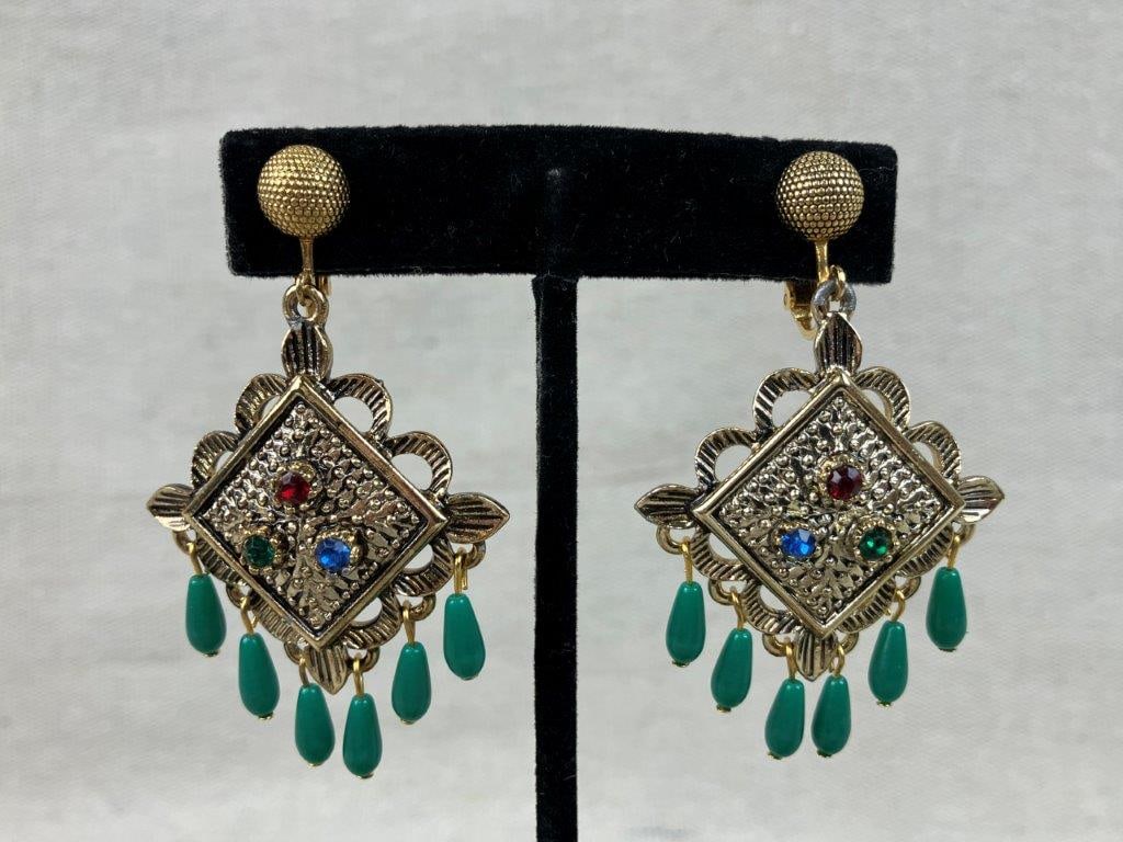 Sarah Coventry Brooches and Earrings - 2