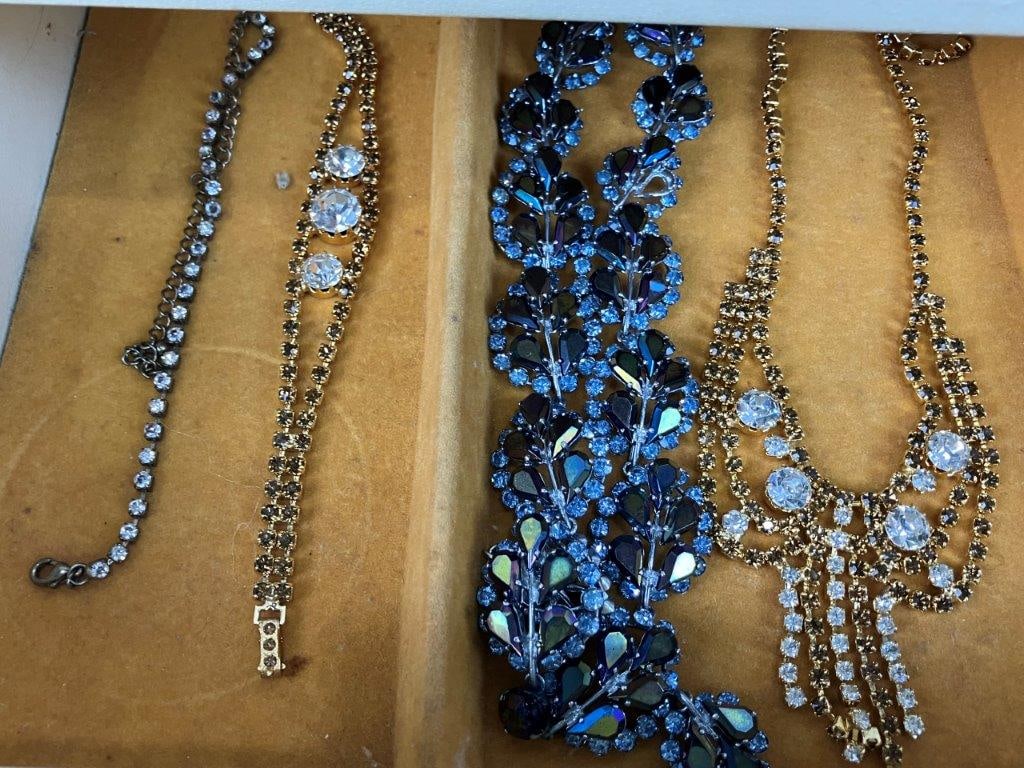Assortment of Vintage Jewelry with Leather Jewelry Box - 11
