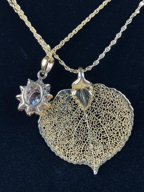 Assortment of Gold Tone Costume Jewelry Including Cameo Pendant - 18