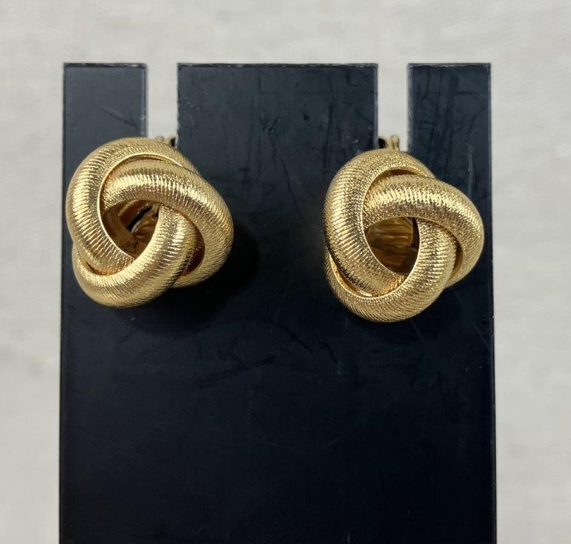 Vintage Gold-Tone Jewelry Assortment Including Sarah Coventry and Monet - 16
