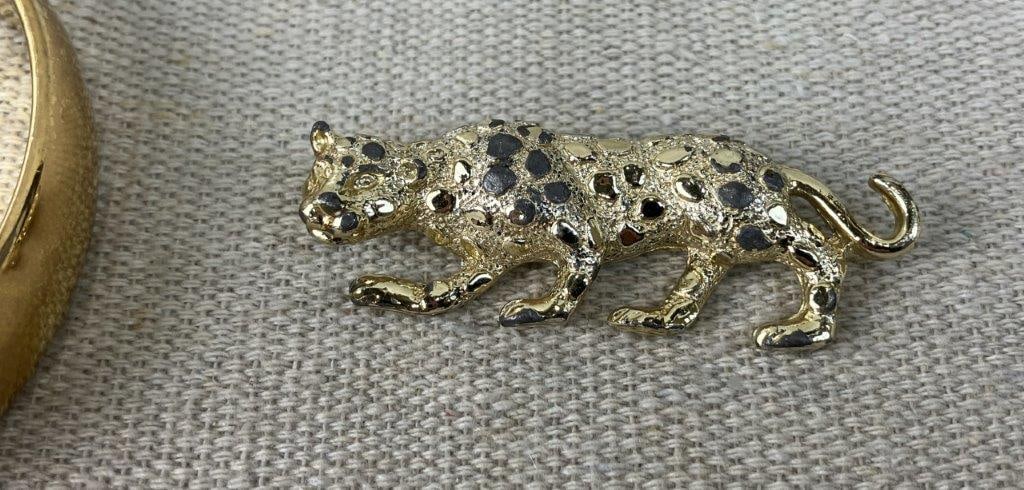 Vintage Gold-Tone Jewelry Assortment Including Sarah Coventry and Monet - 7
