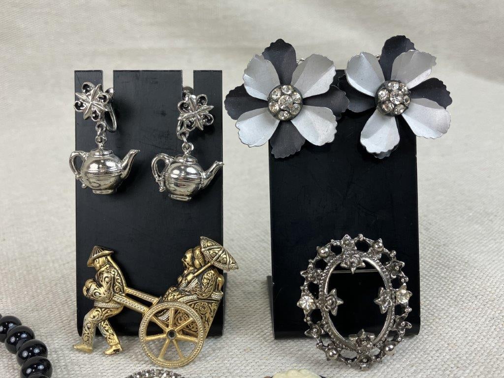 Assorted Vintage Costume Jewelry - 7
