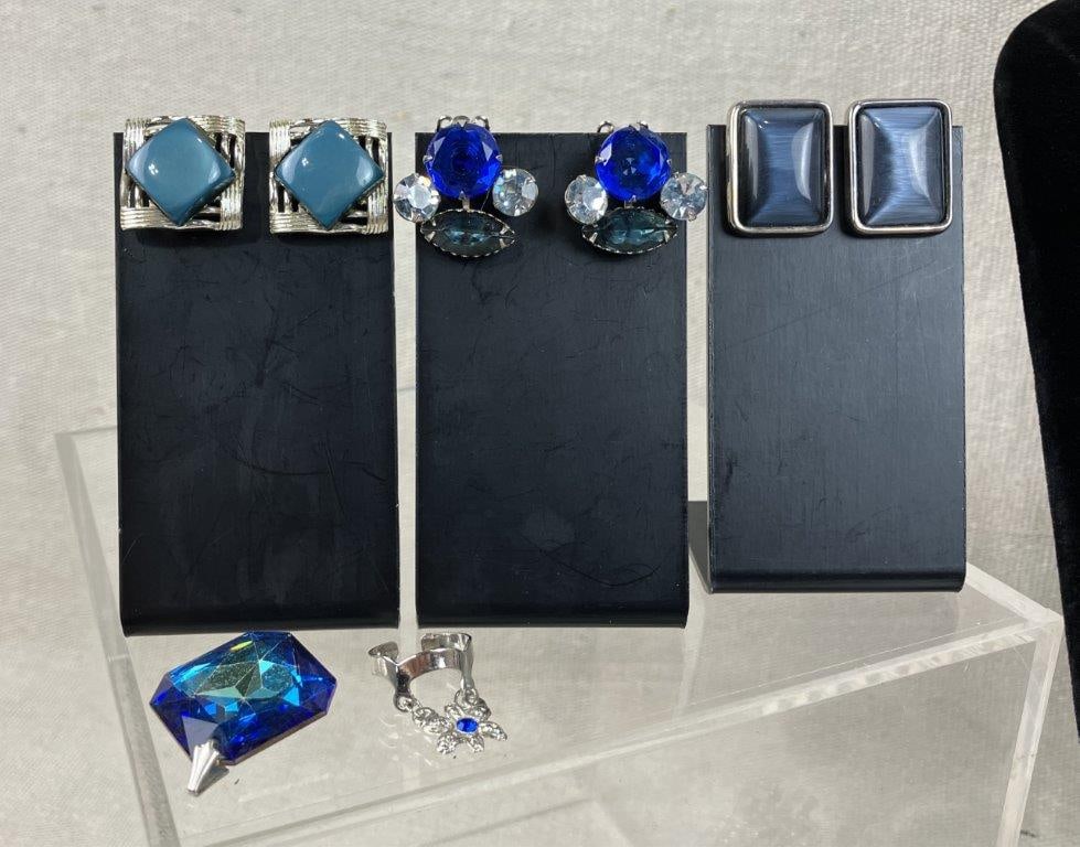 Costume Jewelry Assortment Including Sarah Coventry - 3