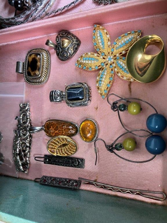 Green Tooled Leather Jewelry Box and Vintage Jewelry Assortment - 11