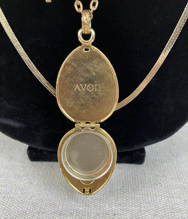Assortment of Gold-tone Necklaces and Rings Including Avon and Sarah Coventry - 4