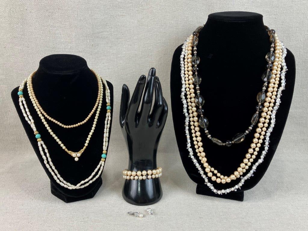Assorted Vintage Pearl Jewelry Collection: This ten-piece assortment of vintage pearl jewelry features faux pearls throughout, consisting of seven necklaces, two bracelets, and one pair of earrings. The collection is highlighted by a necklace