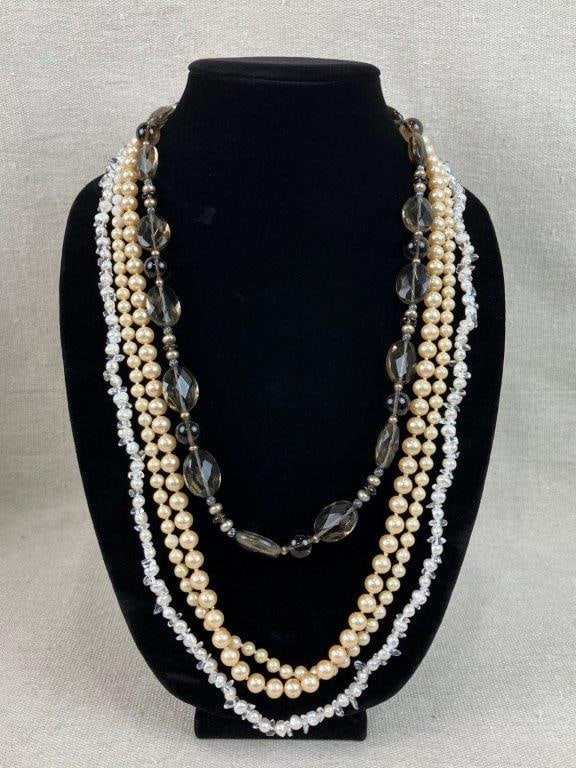 Assorted Vintage Pearl Jewelry Collection - 2