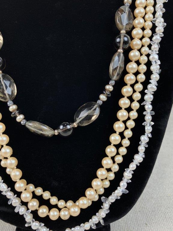 Assorted Vintage Pearl Jewelry Collection - 3