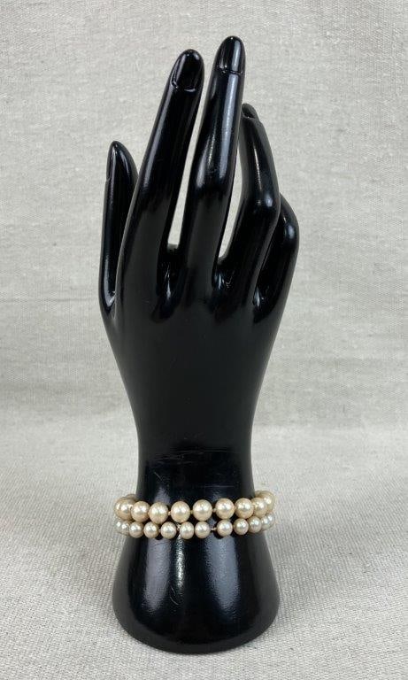 Assorted Vintage Pearl Jewelry Collection - 4