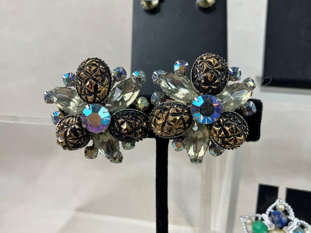 Vintage Rhinestone Jewelry Assortment - 2