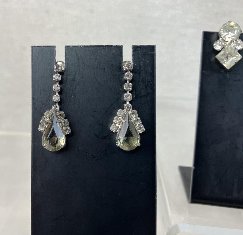 Vintage Rhinestone Jewelry Assortment - 3