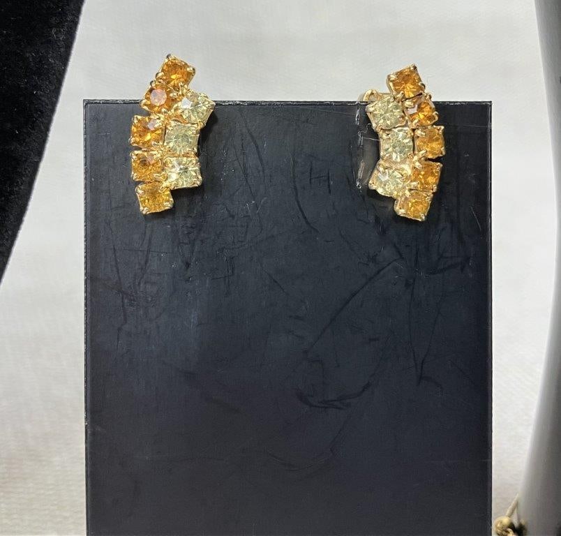 Gold-Tone Costume Jewelry Assortment - 8