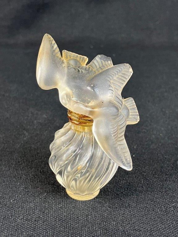 Vintage Perfume Bottles Including Lalique Art Glass - 9
