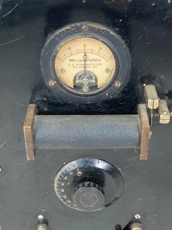 E.J. Rose Quack Electrotherapy Machine - 2