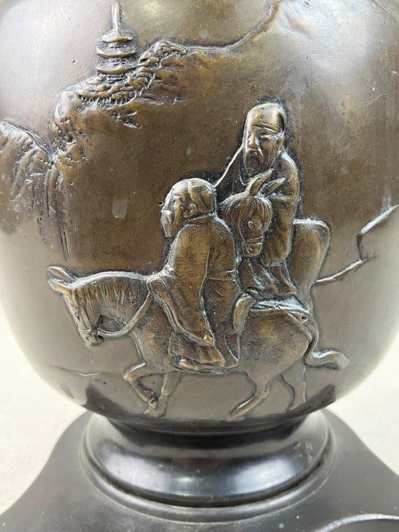 Japanese Bronze Usubata Ikebana Vase - 2