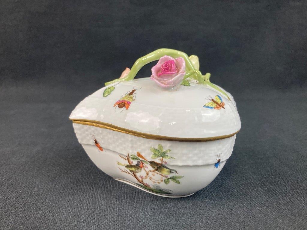 Herend Hand-Painted Porcelain Covered Box - 3