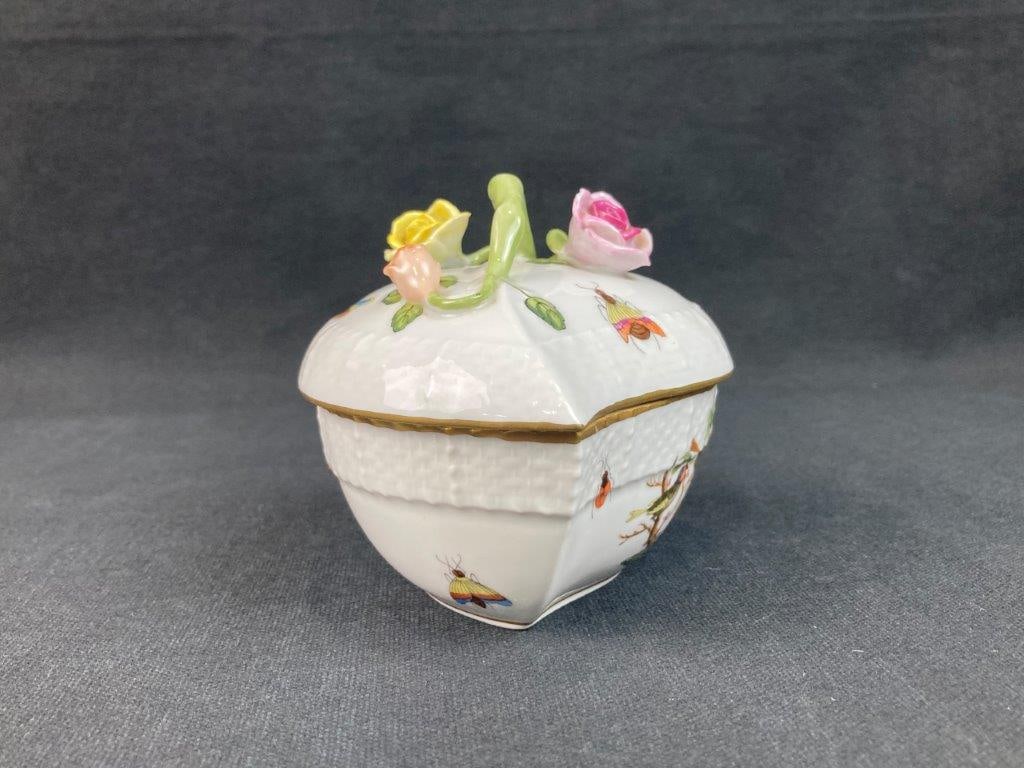 Herend Hand-Painted Porcelain Covered Box - 6