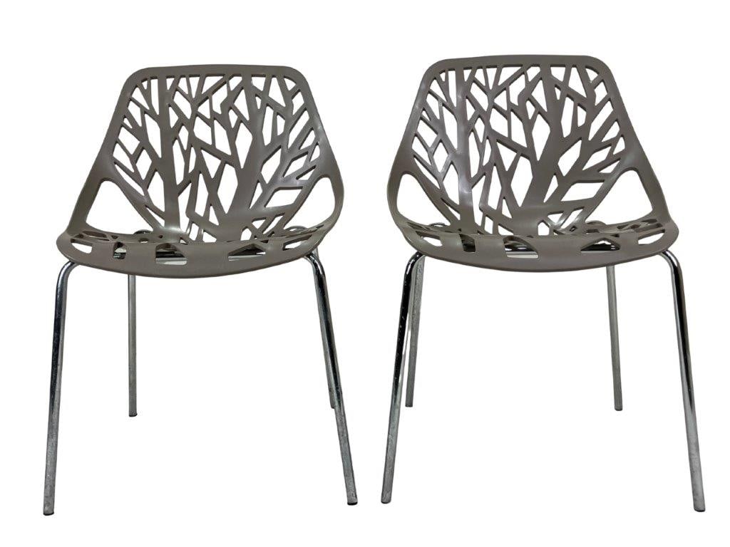 LeisureMod Asbury Stackable Chairs - 3