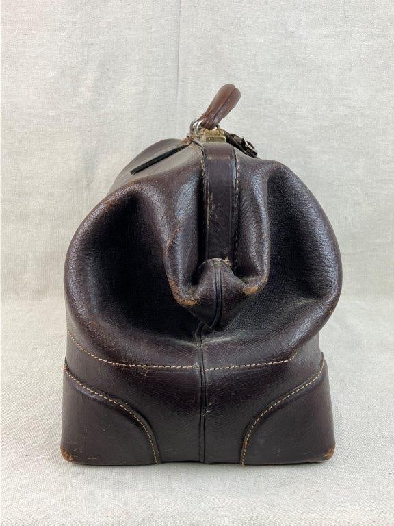 Early 20th-Century Leather Doctor's Bag - 2