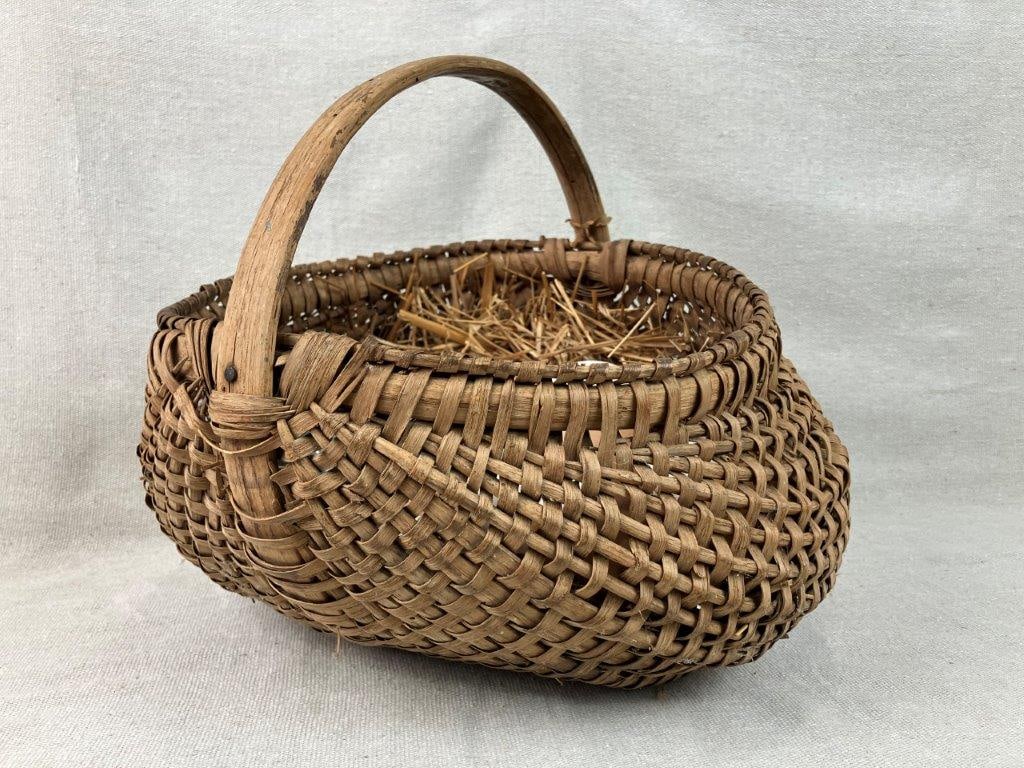 Country Buttocks Basket - 2