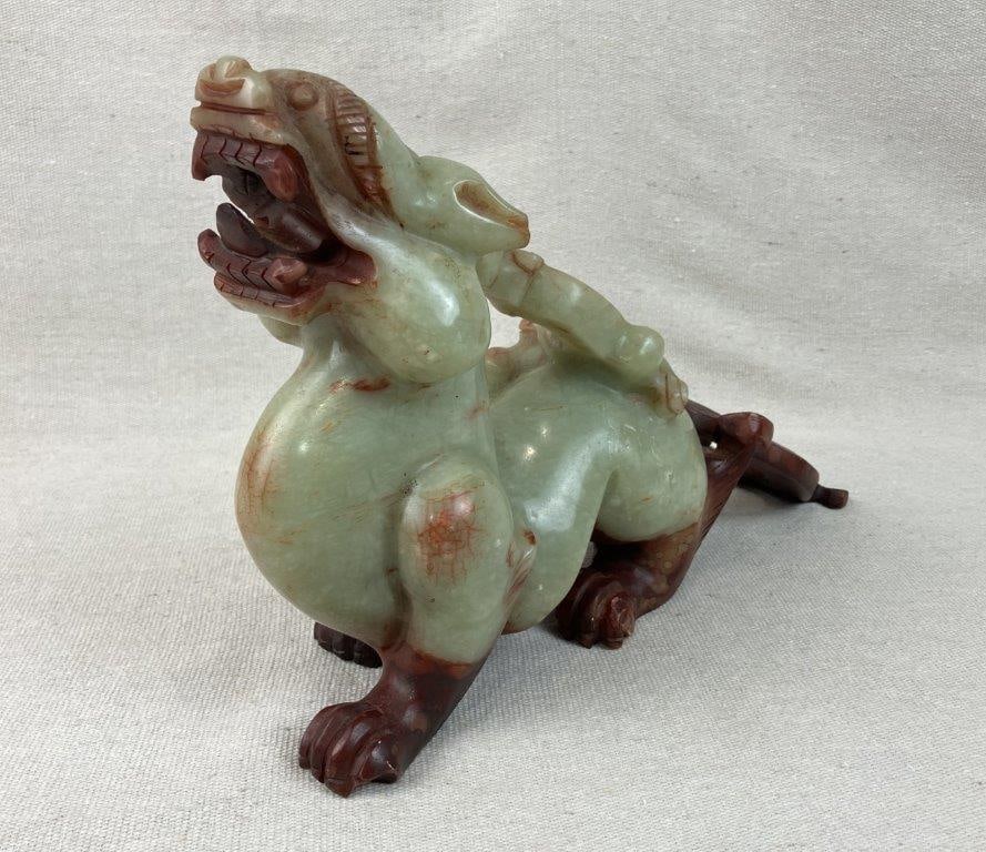 Chinese Carved Hetian Nephrite Jade Mythological Beast (1 of 9)