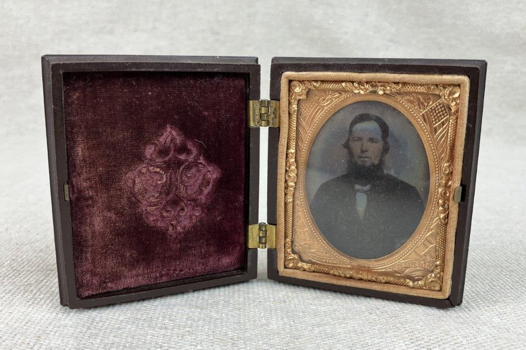 19th-Century Gentleman's Tintype Portrait (1 of 9)