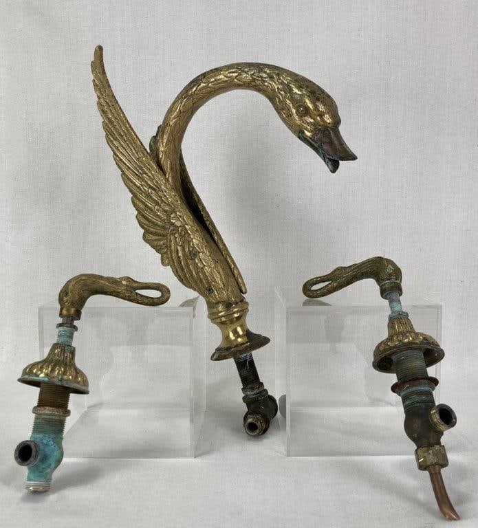 Sherle Wagner Swan Lever Deck Mount Bathtub Faucet (1 of 14)
